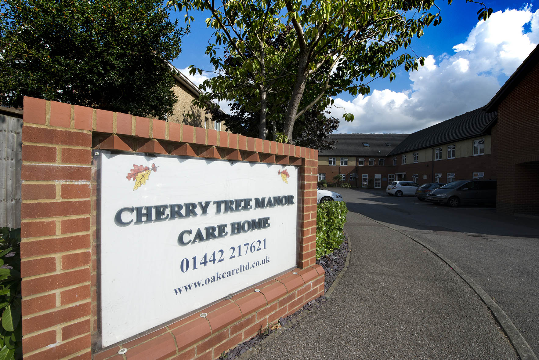 cherry tre emanor care home out side